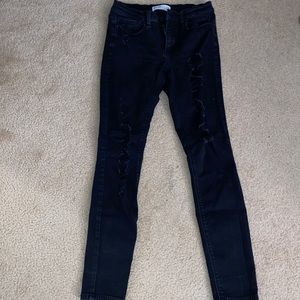 Mudd jeans with cute rips